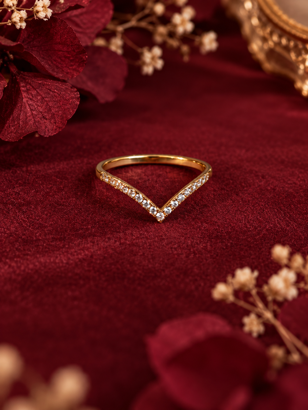 V-Line Diamond Ring
